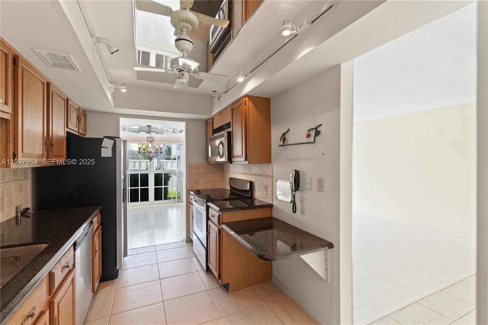 Hillsboro Beach and Yacht - Residential