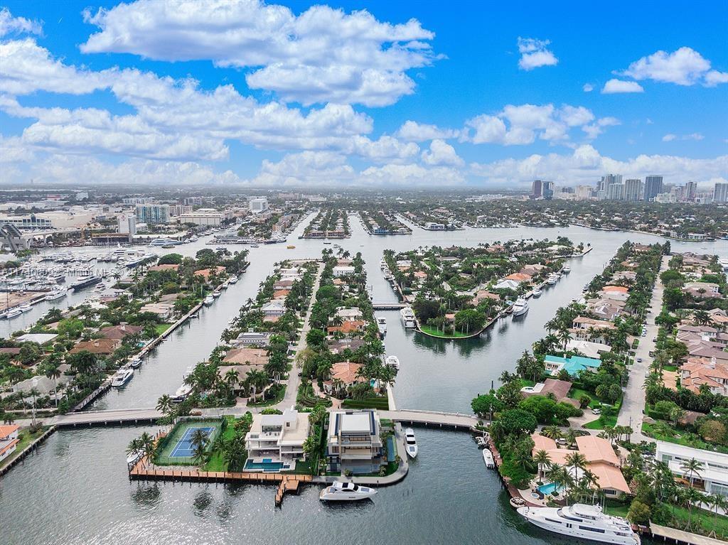 HARBOR BEACH - Residential