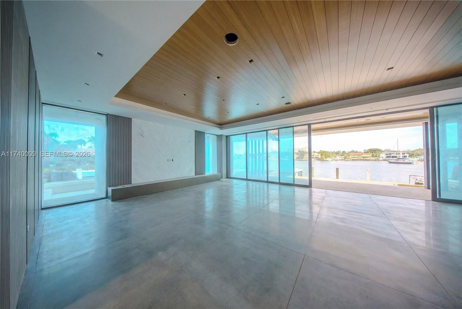 HARBOR BEACH - Residential