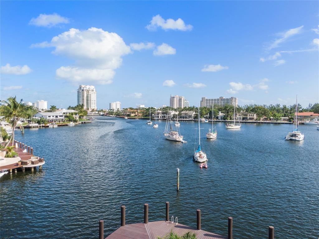 HARBOR BEACH - Residential