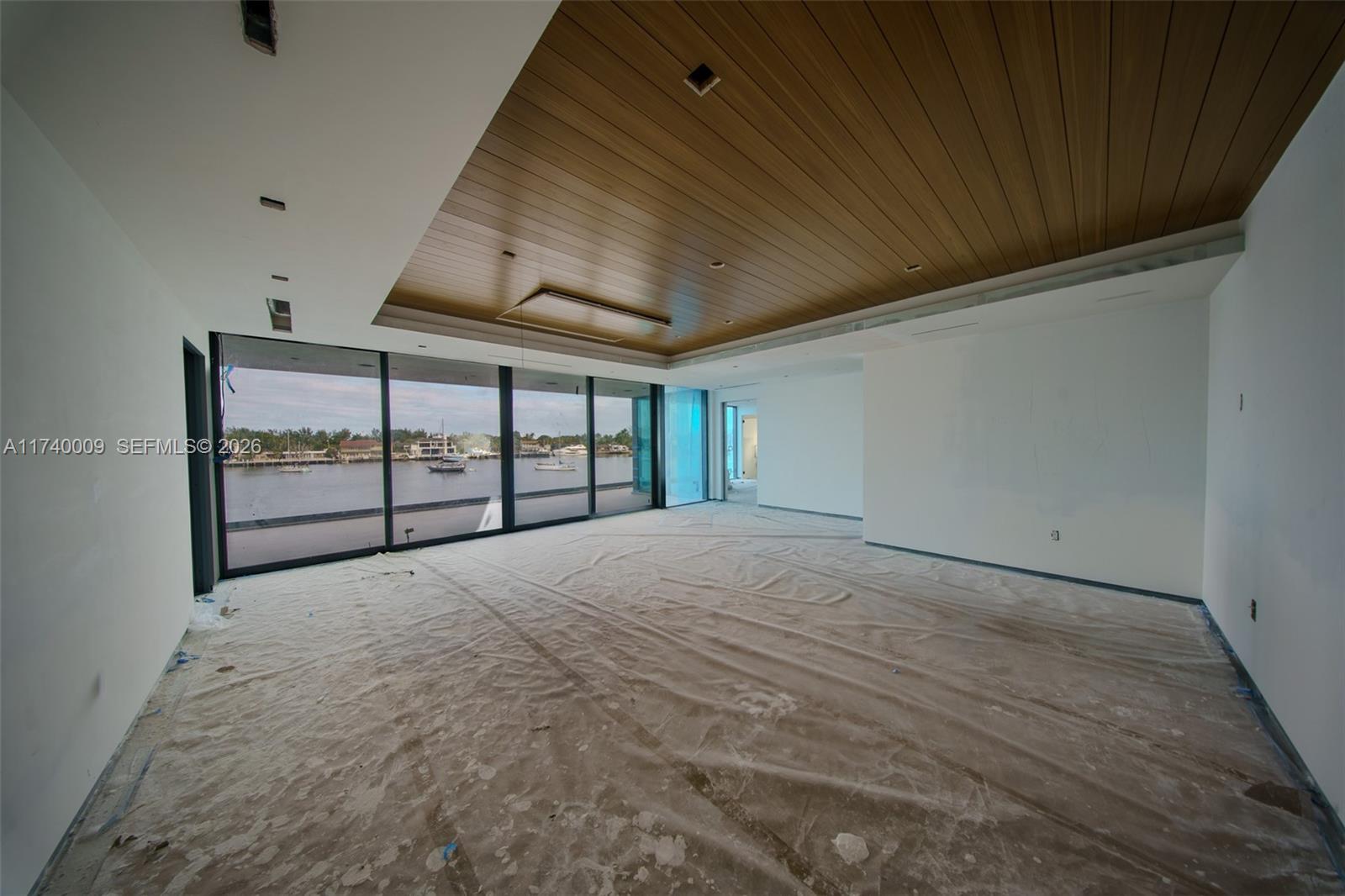 HARBOR BEACH - Residential