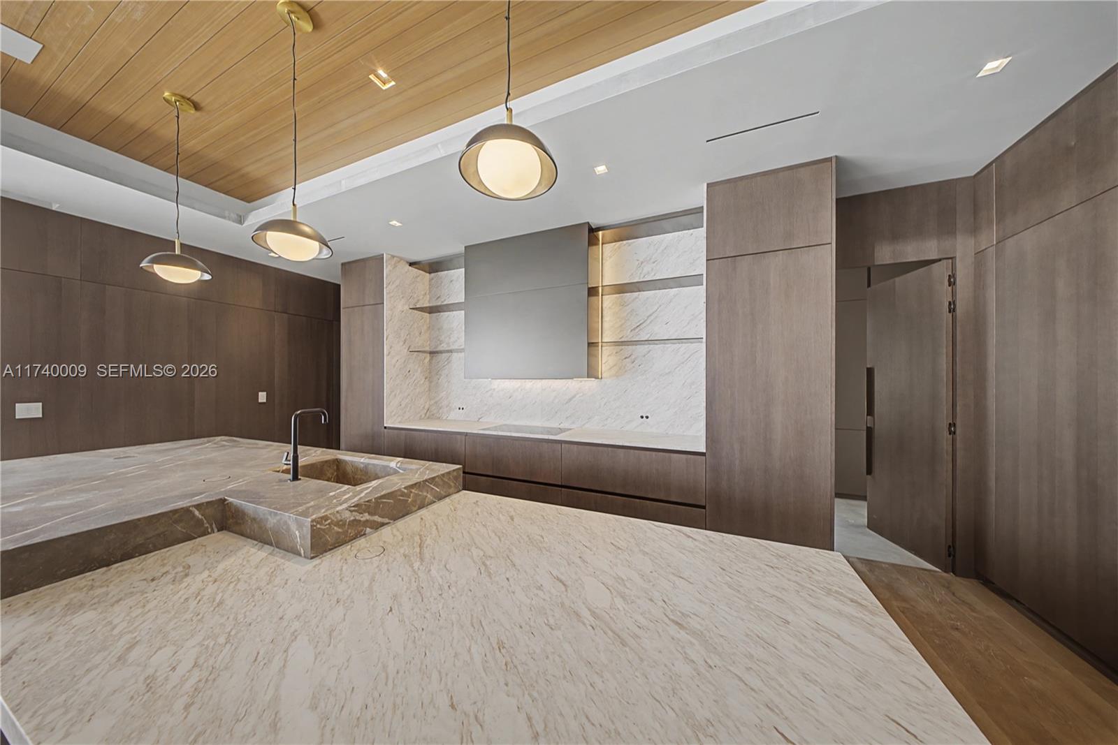 HARBOR BEACH - Residential