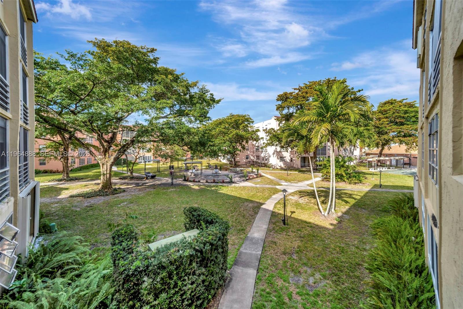 SOMERSET NO SEVEN CONDO - Residential