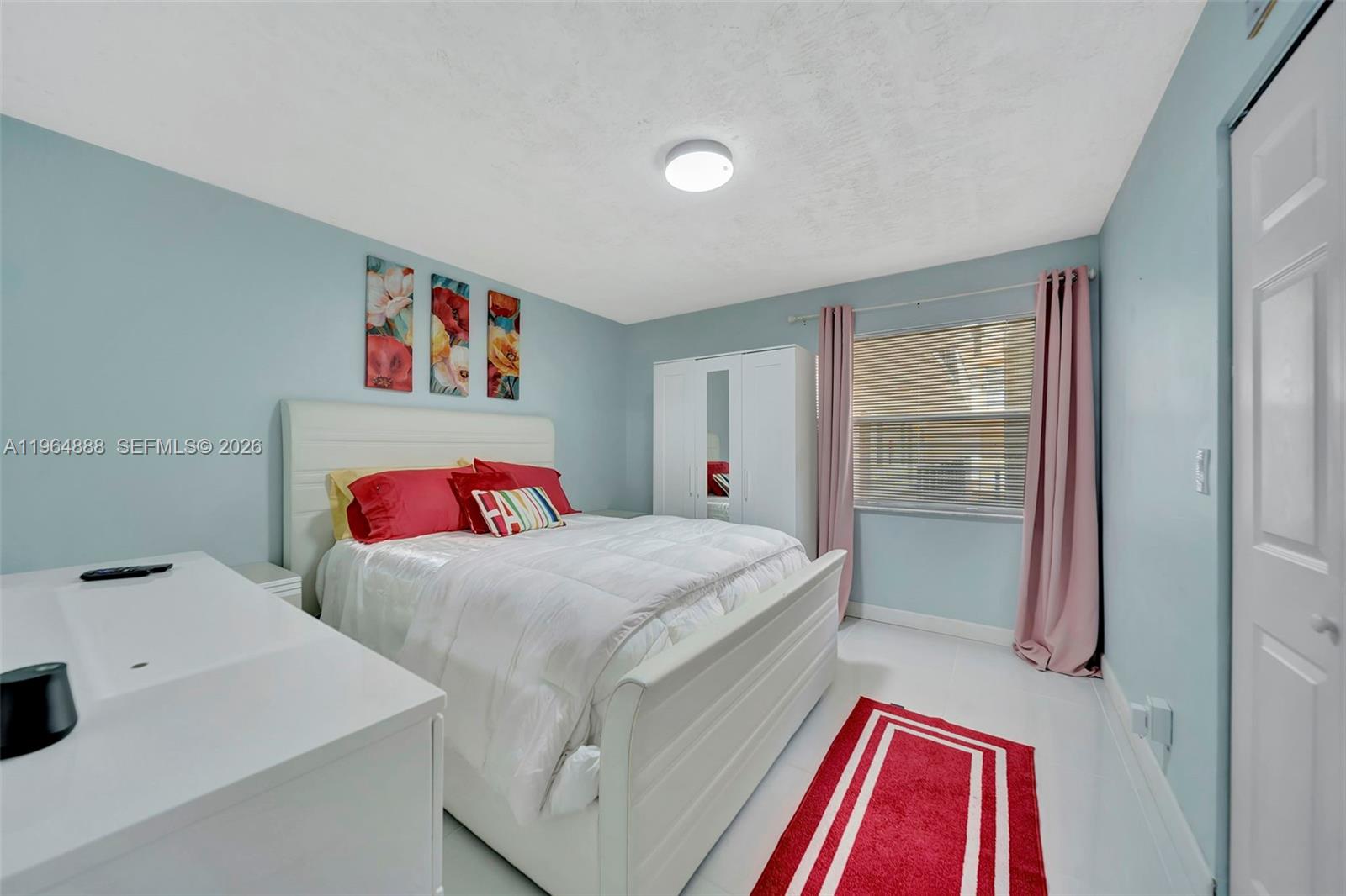 SOMERSET NO SEVEN CONDO - Residential