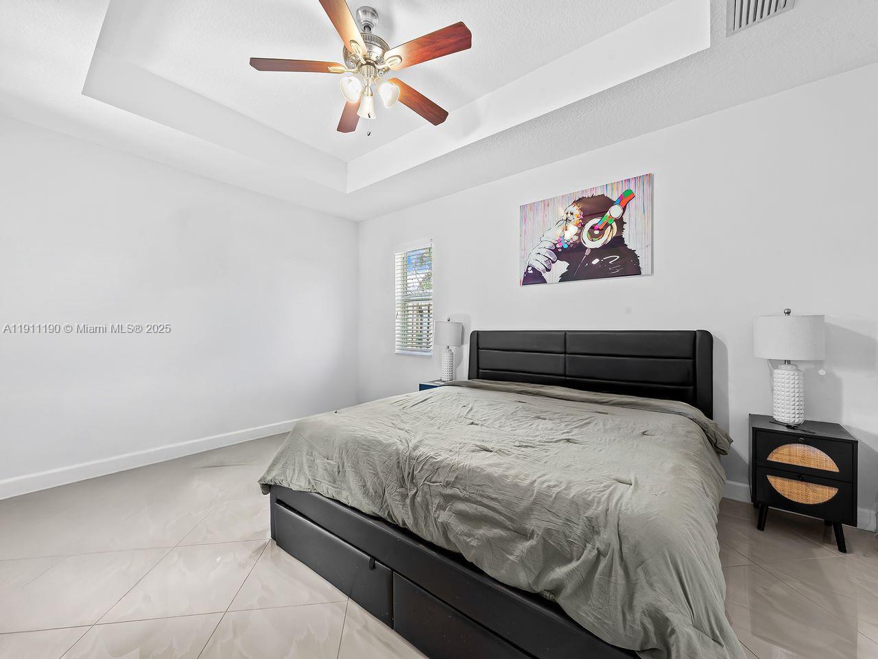 DELRAY MNR - Residential