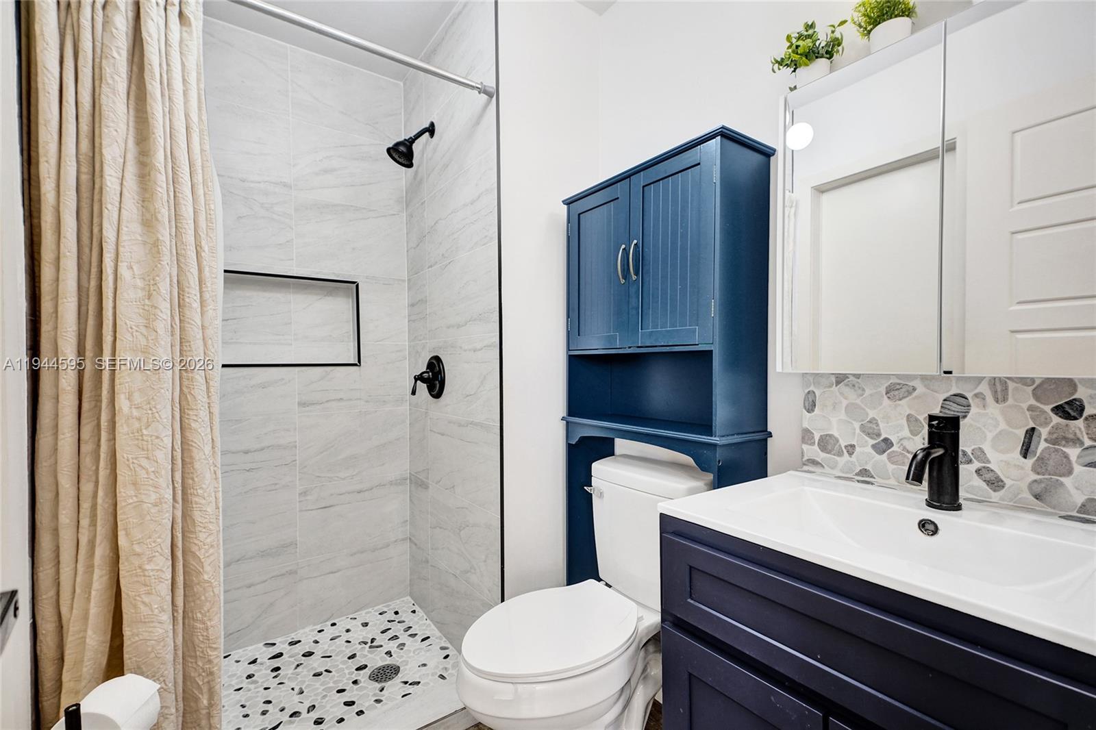 ESTHER SUB - Residential