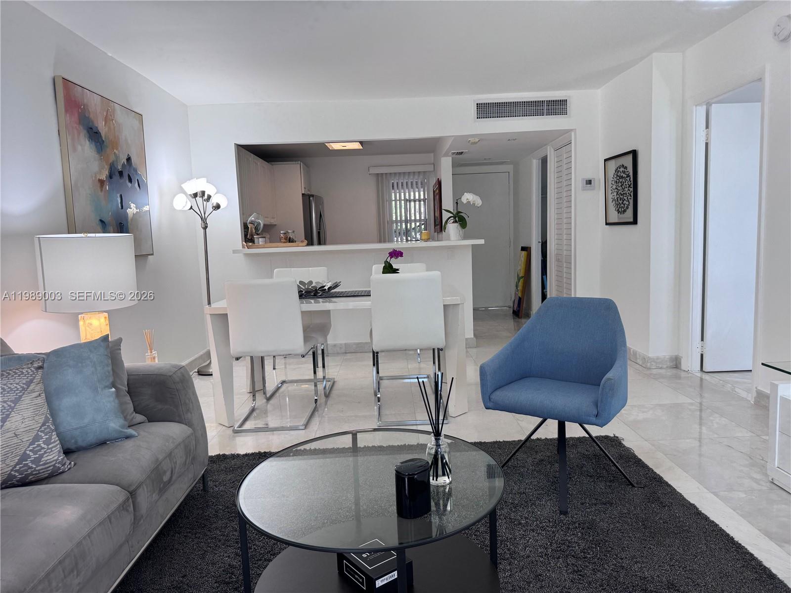 BRAVURA I CONDO - Residential