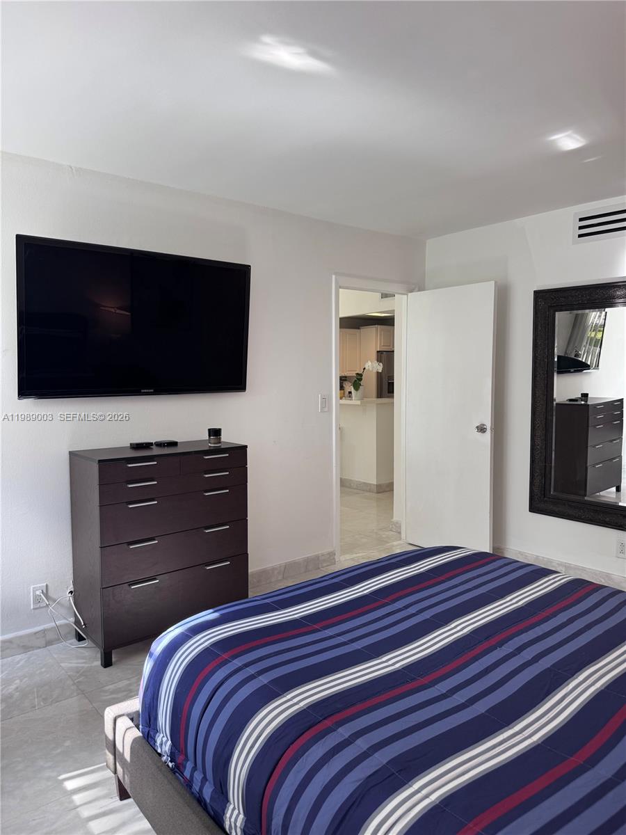 BRAVURA I CONDO - Residential