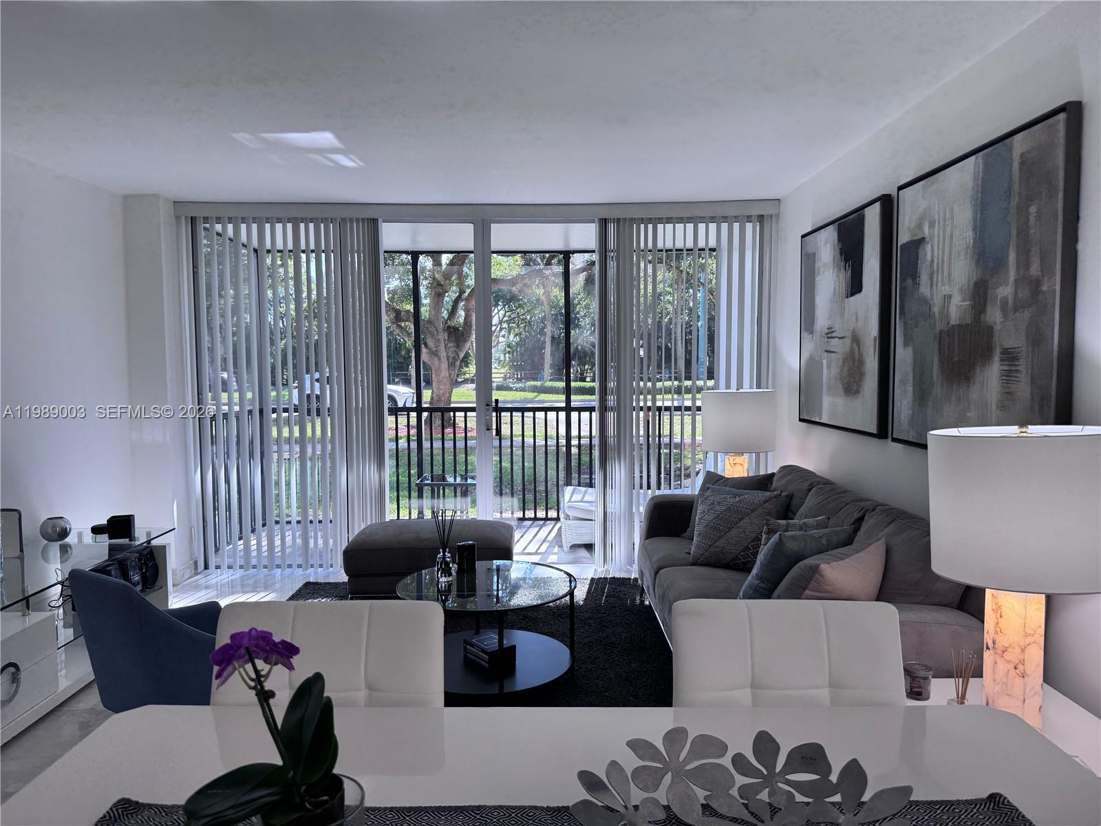 BRAVURA I CONDO - Residential