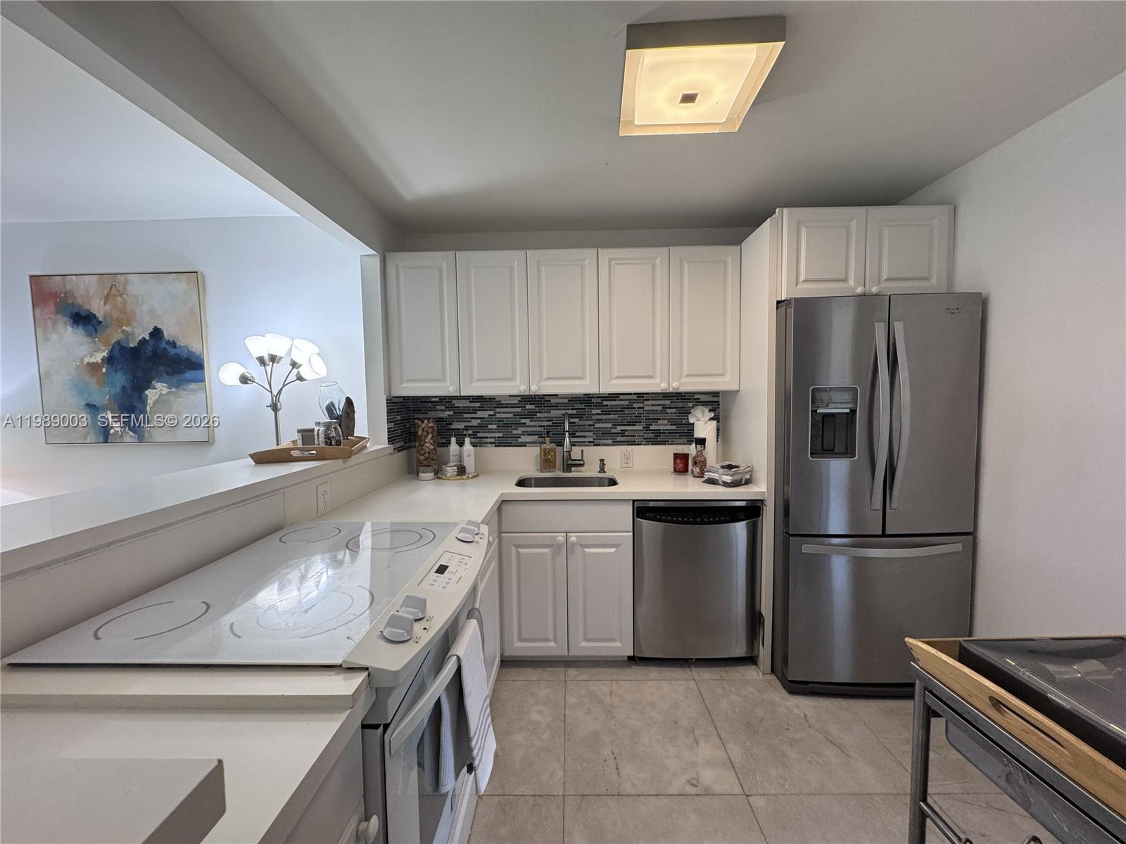 BRAVURA I CONDO - Residential