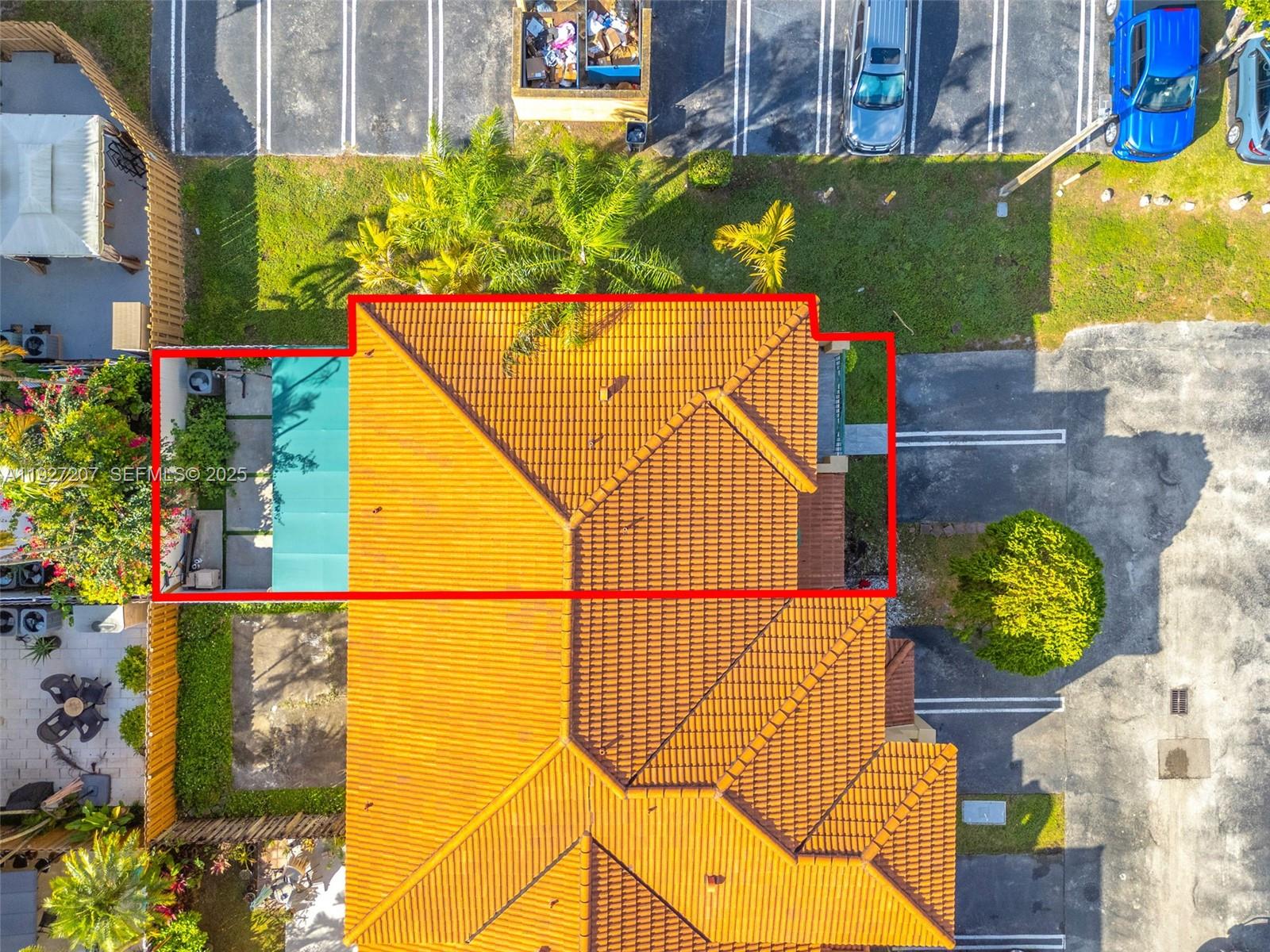 VISTA ALEGRE TOWNHOMES VI - Residential