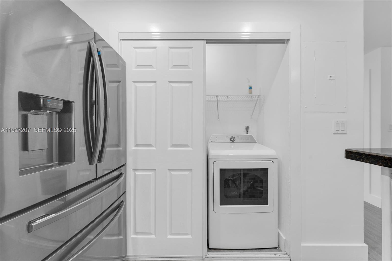 VISTA ALEGRE TOWNHOMES VI - Residential