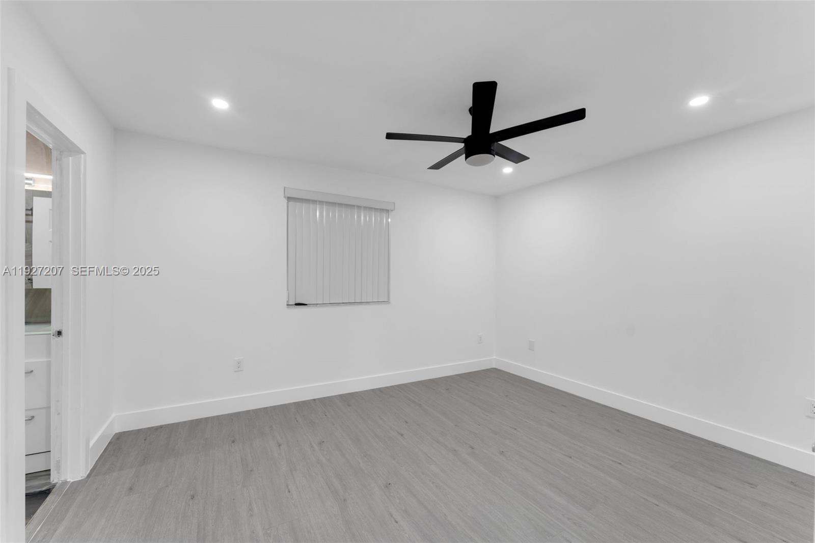 VISTA ALEGRE TOWNHOMES VI - Residential