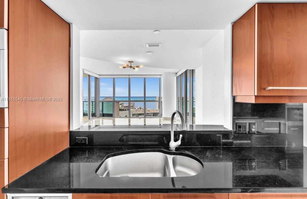 JADE RESIDENCES AT BRICKE - Residential