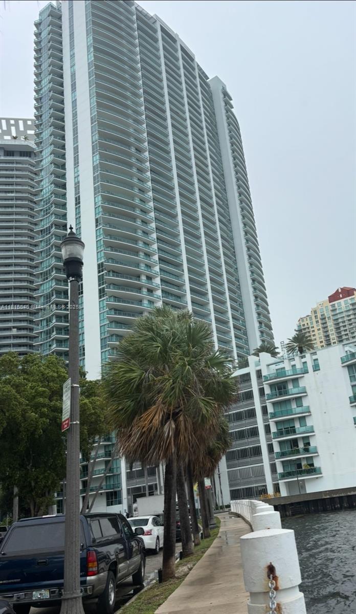 1331 Brickell Bay Dr 1808