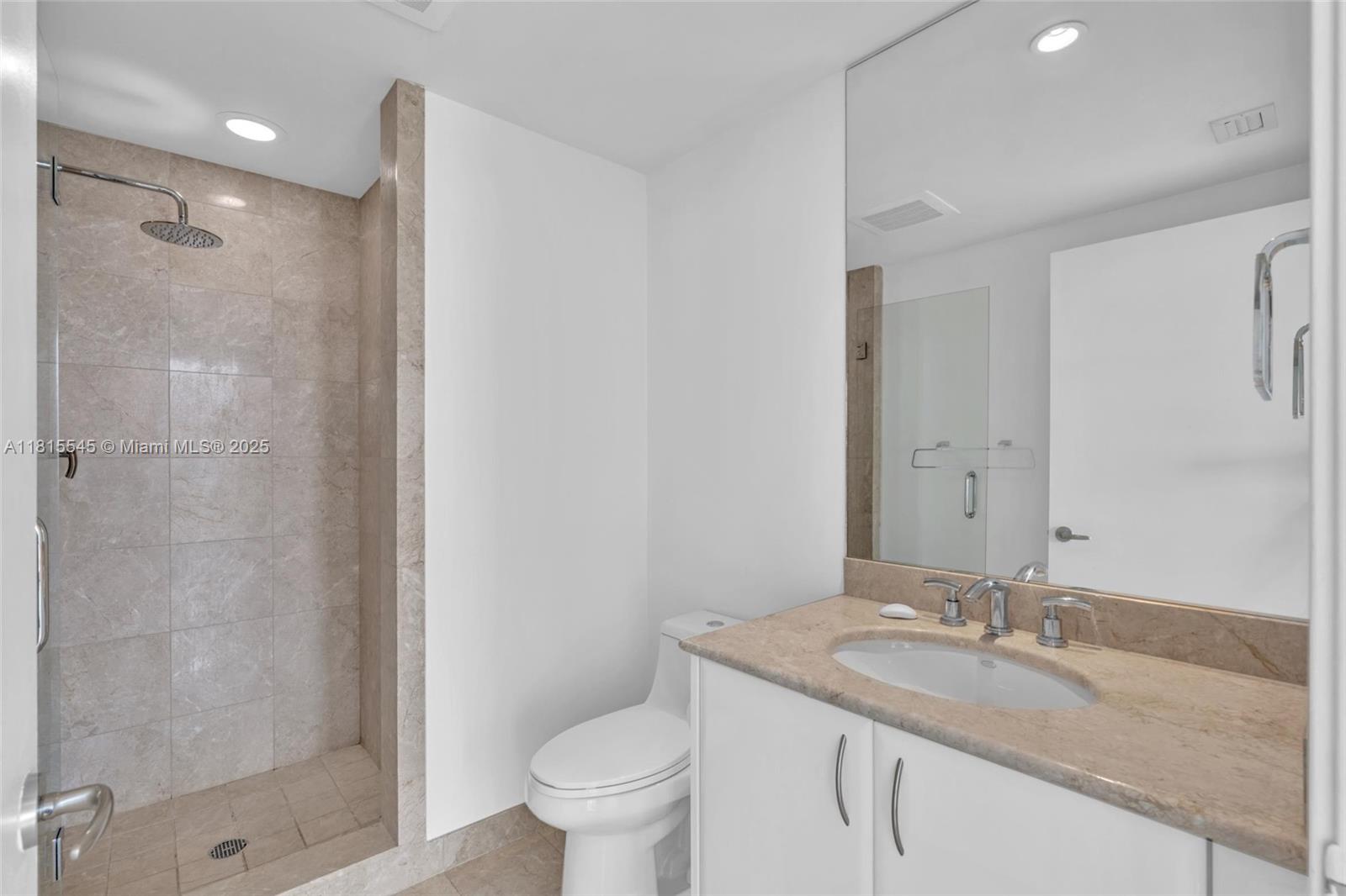 JADE RESIDENCES AT BRICKE - Residential