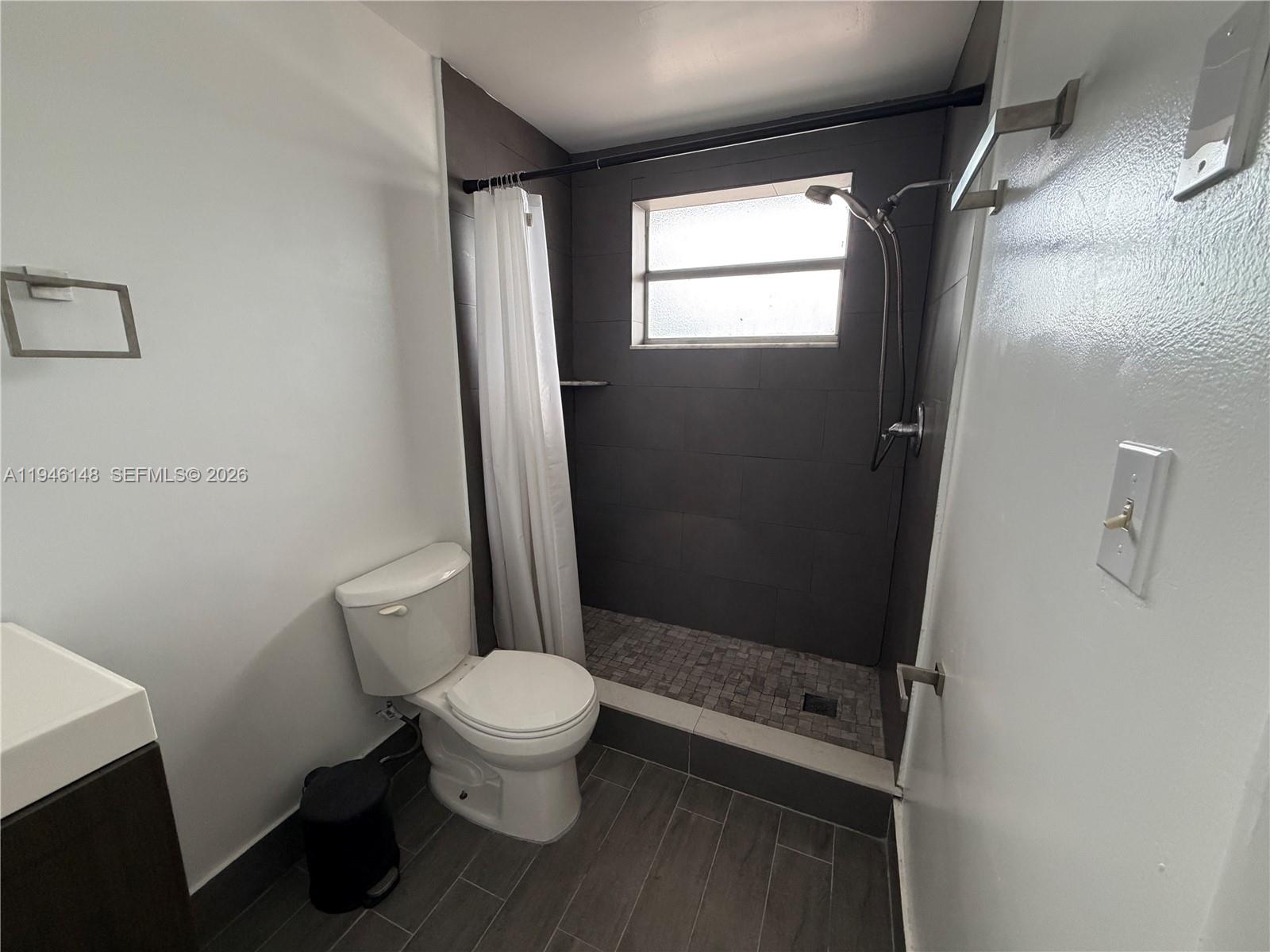 TALLWOOD NORTH CONDO - Residential