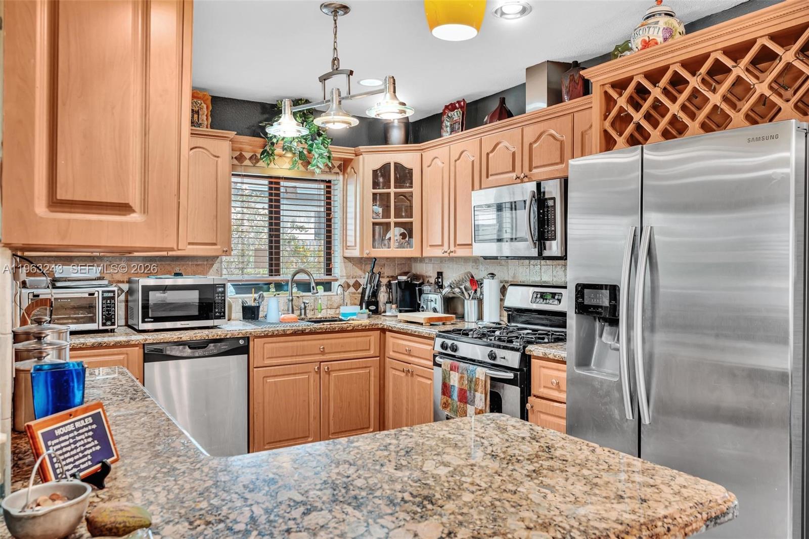 PALMLAND HOMES SOUTH NO T - Residential