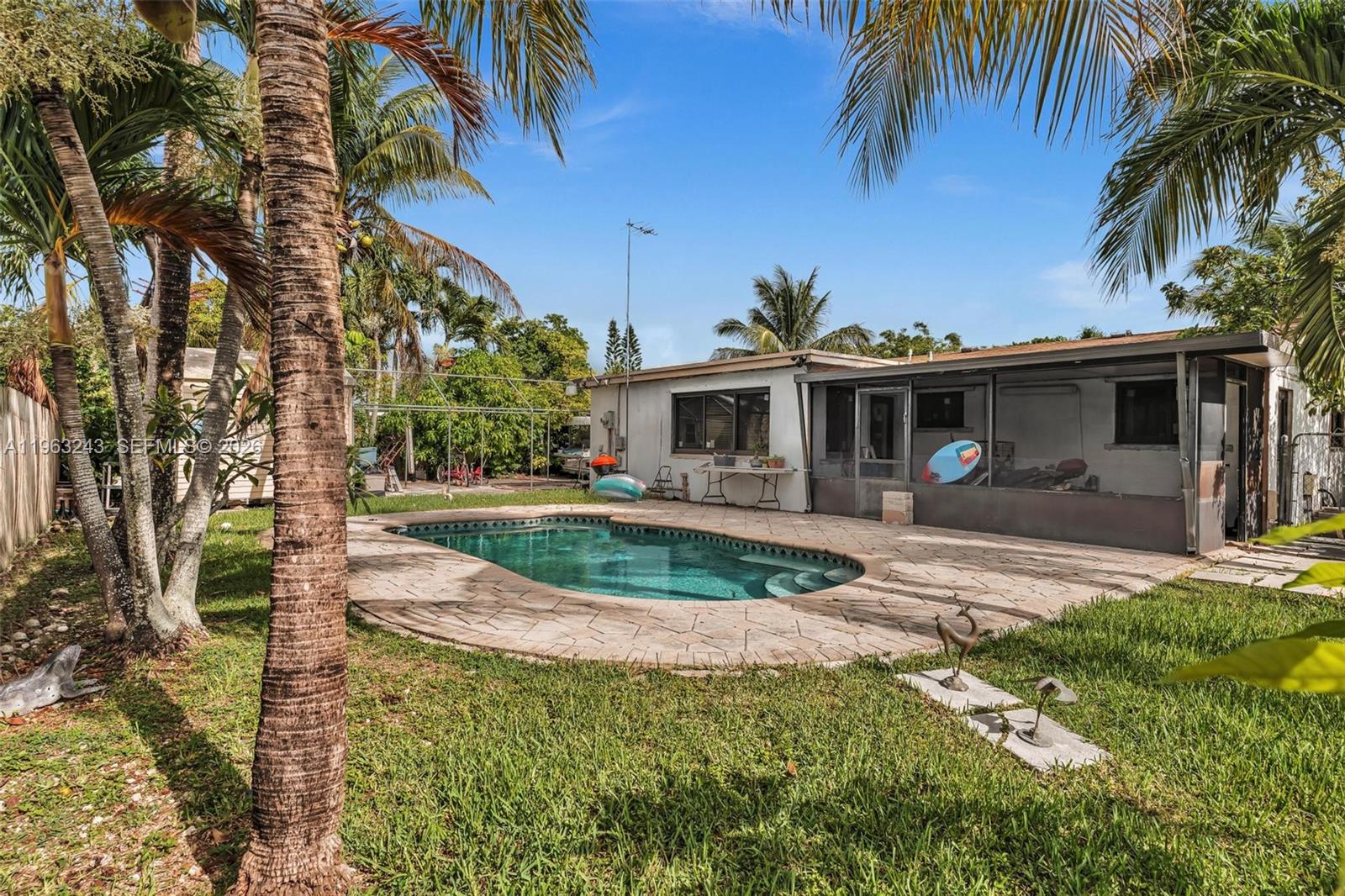 PALMLAND HOMES SOUTH NO T - Residential