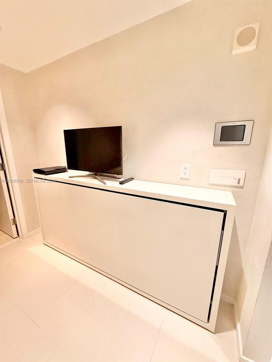 JADE OCEAN CONDO - Residential