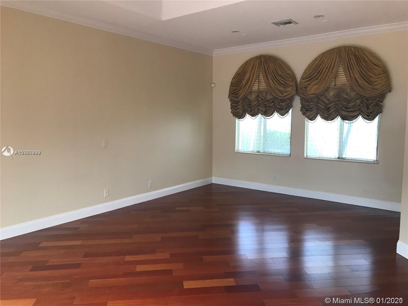 SUNSET LAKES PLAT ONE - Residential Lease