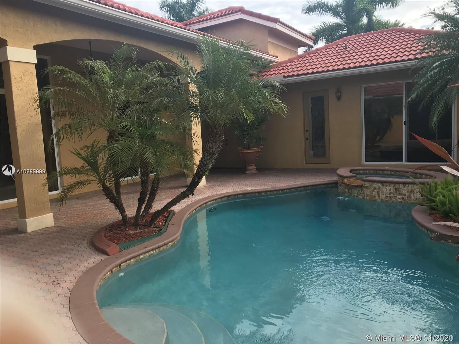 SUNSET LAKES PLAT ONE - Residential Lease