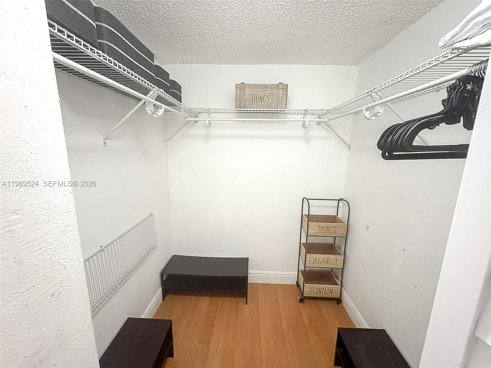 WALNUT PARK SUB - Residential Lease