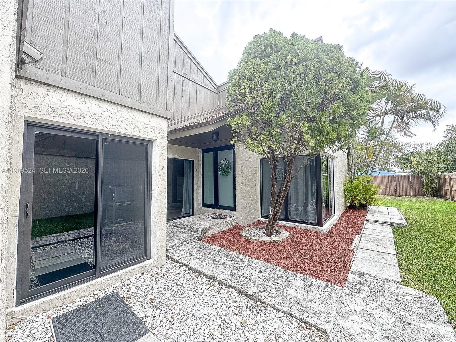 WALNUT PARK SUB - Residential Lease