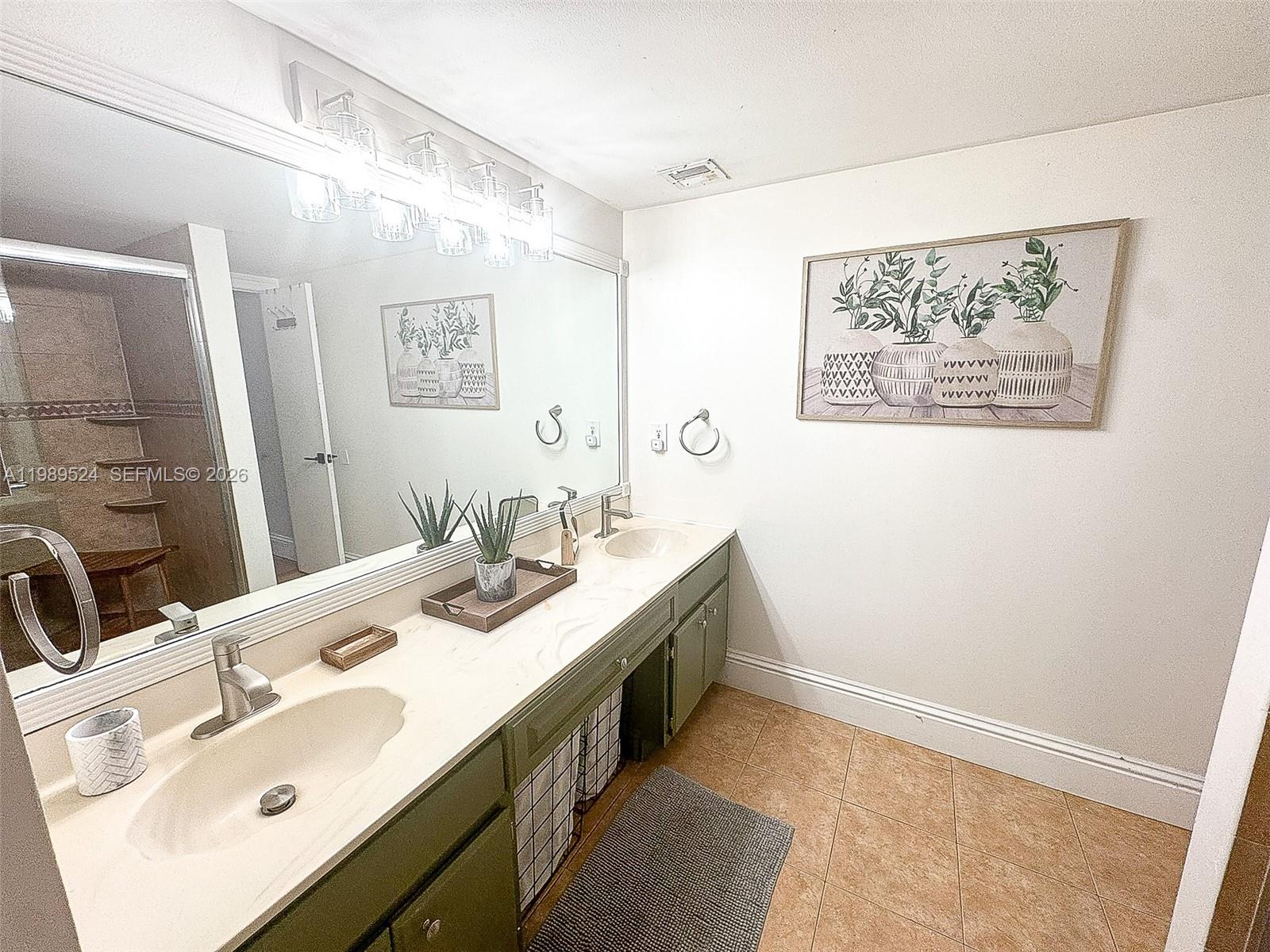 WALNUT PARK SUB - Residential Lease