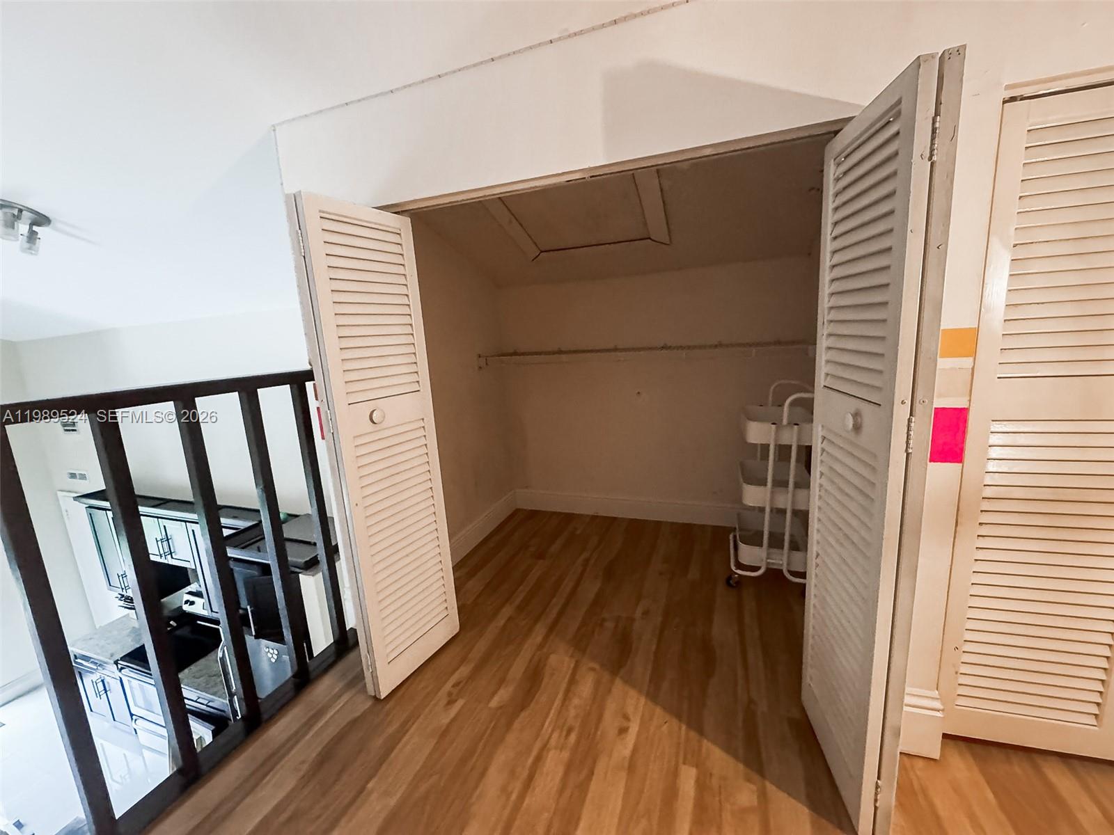 WALNUT PARK SUB - Residential Lease