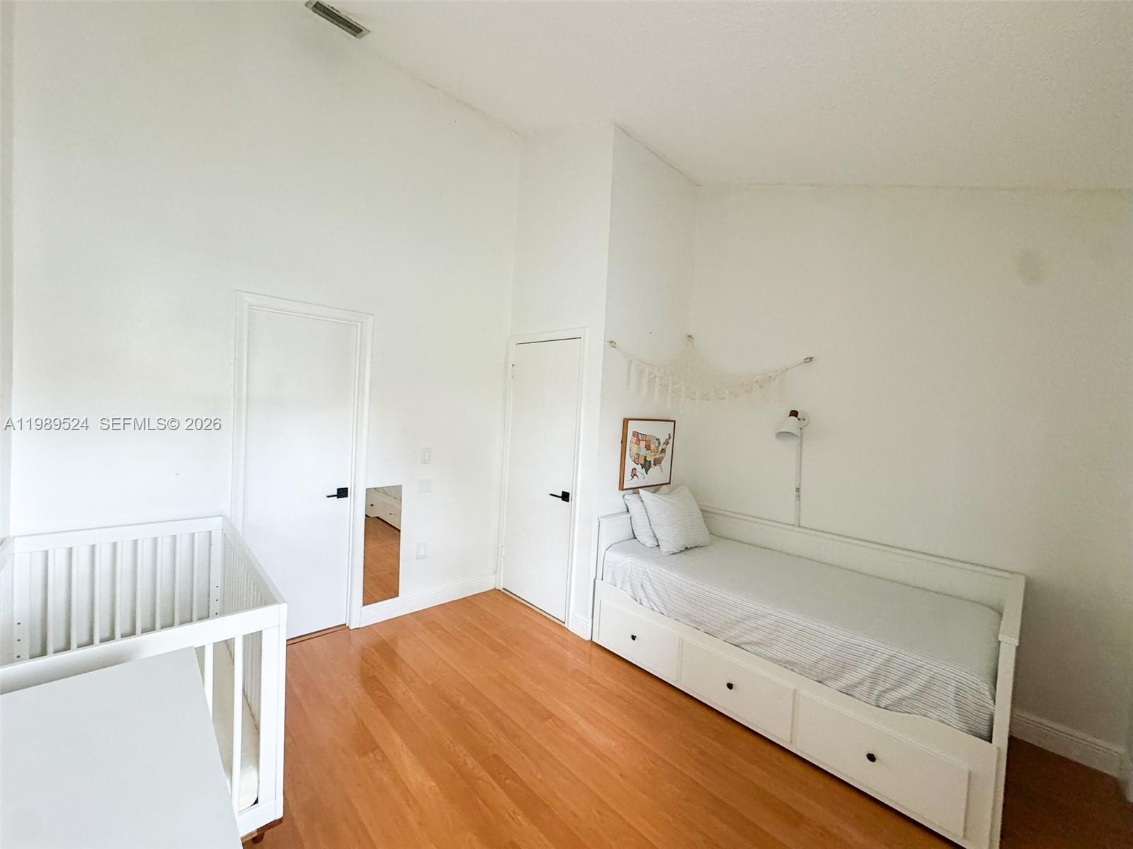 WALNUT PARK SUB - Residential Lease