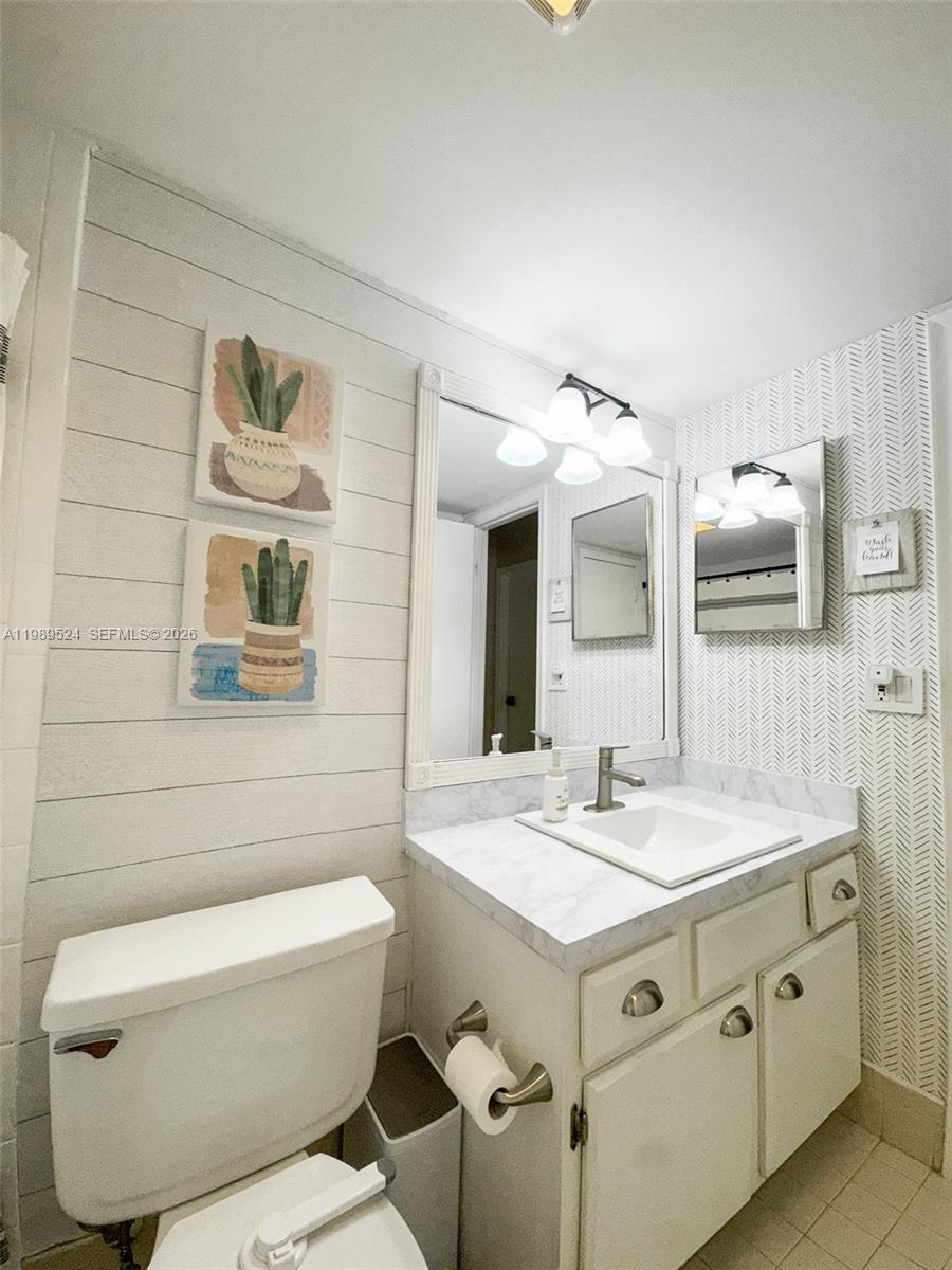 WALNUT PARK SUB - Residential Lease