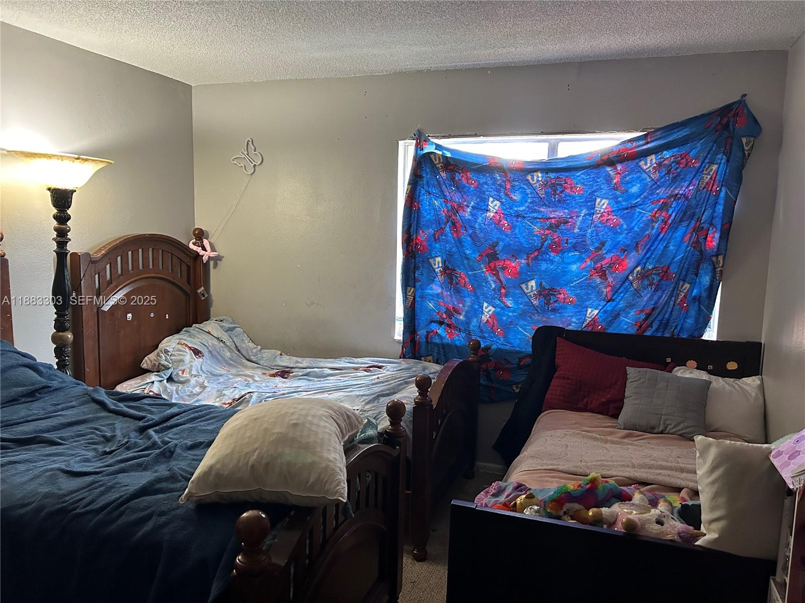 VENETIAN GARDENS AT COUNT - Residential