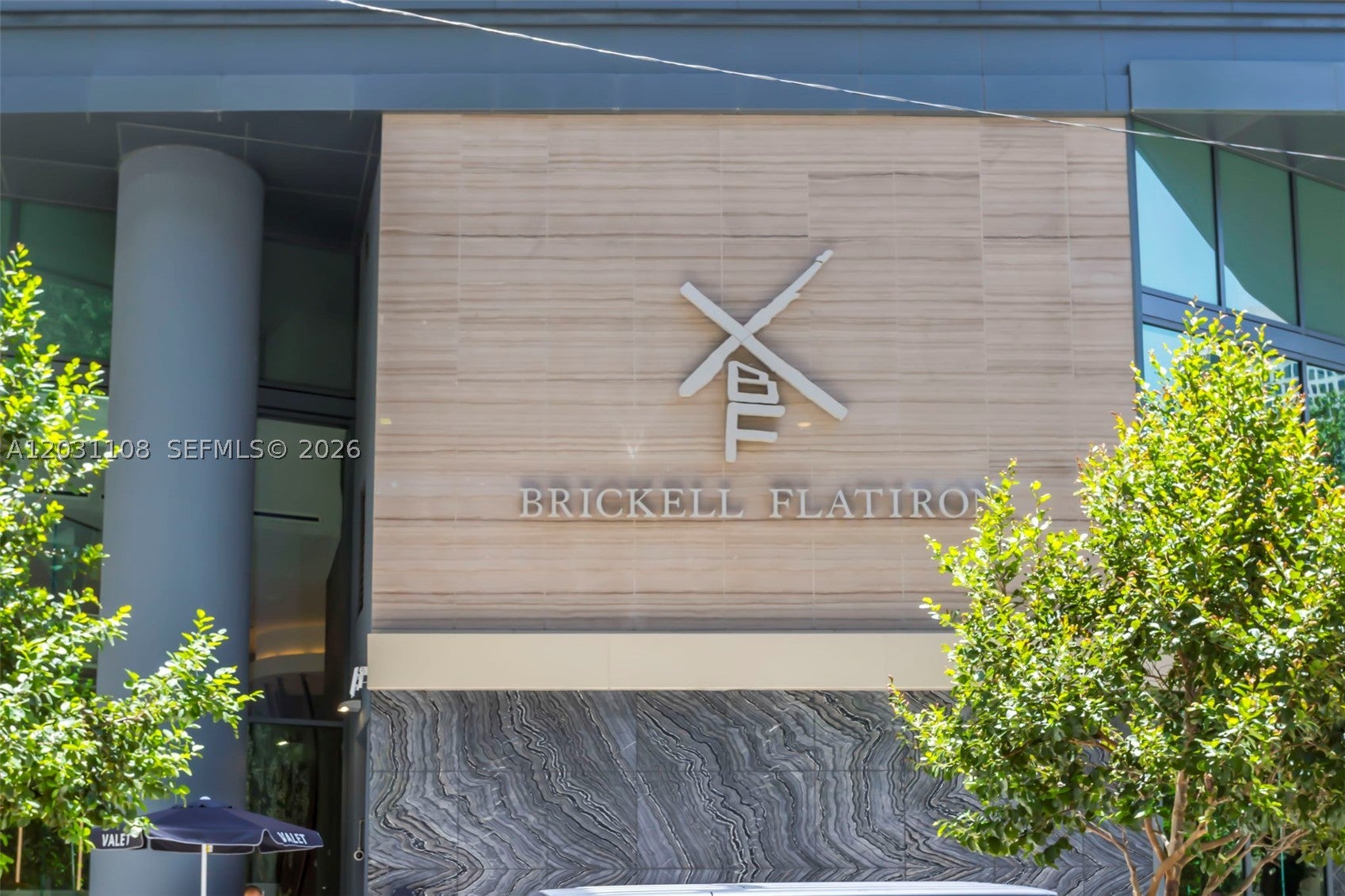 1000 Brickell Plz 4609