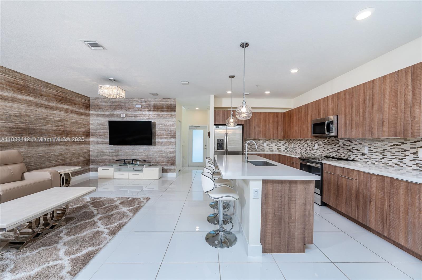 4740 NW 84th Ct 13