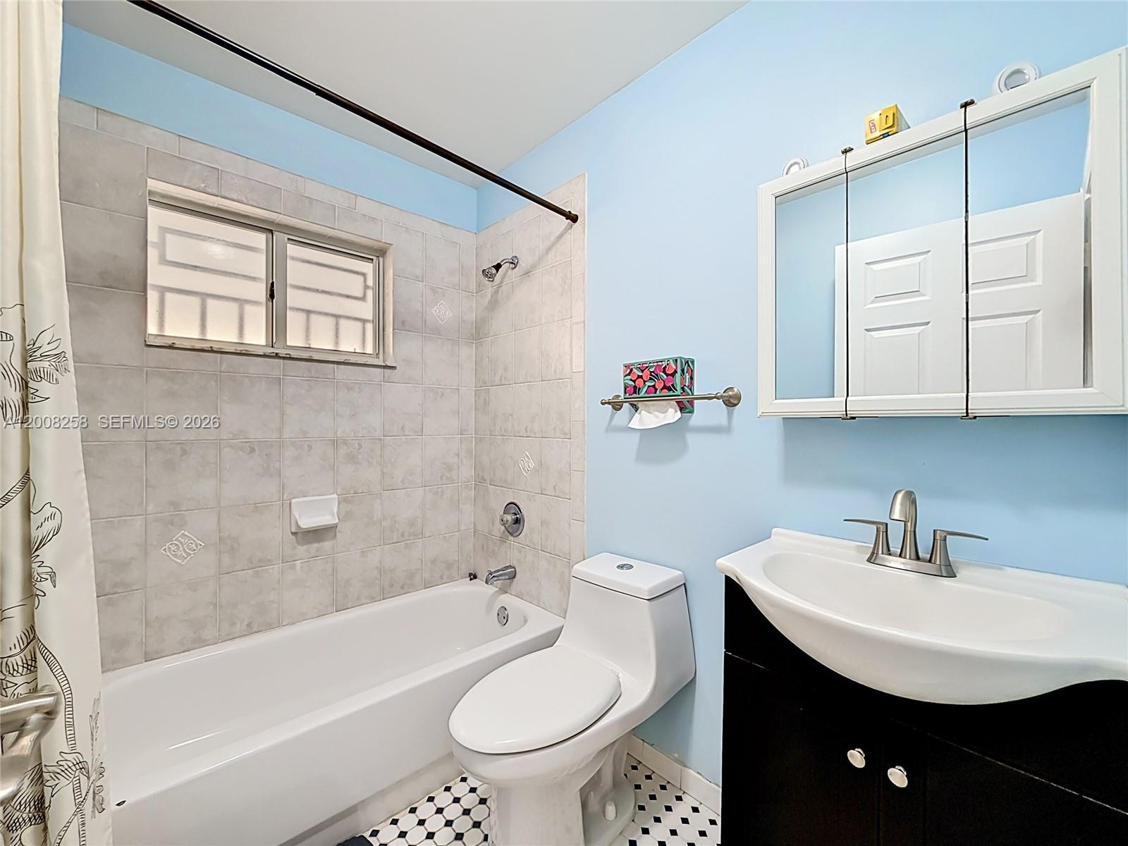 MED GARDENS SEC 2 - Residential