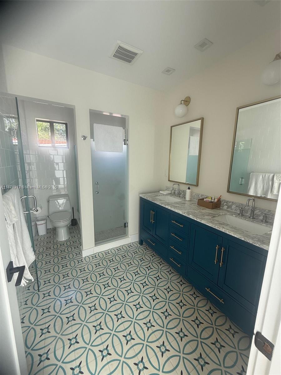 NEW BELLE MEADE - Residential