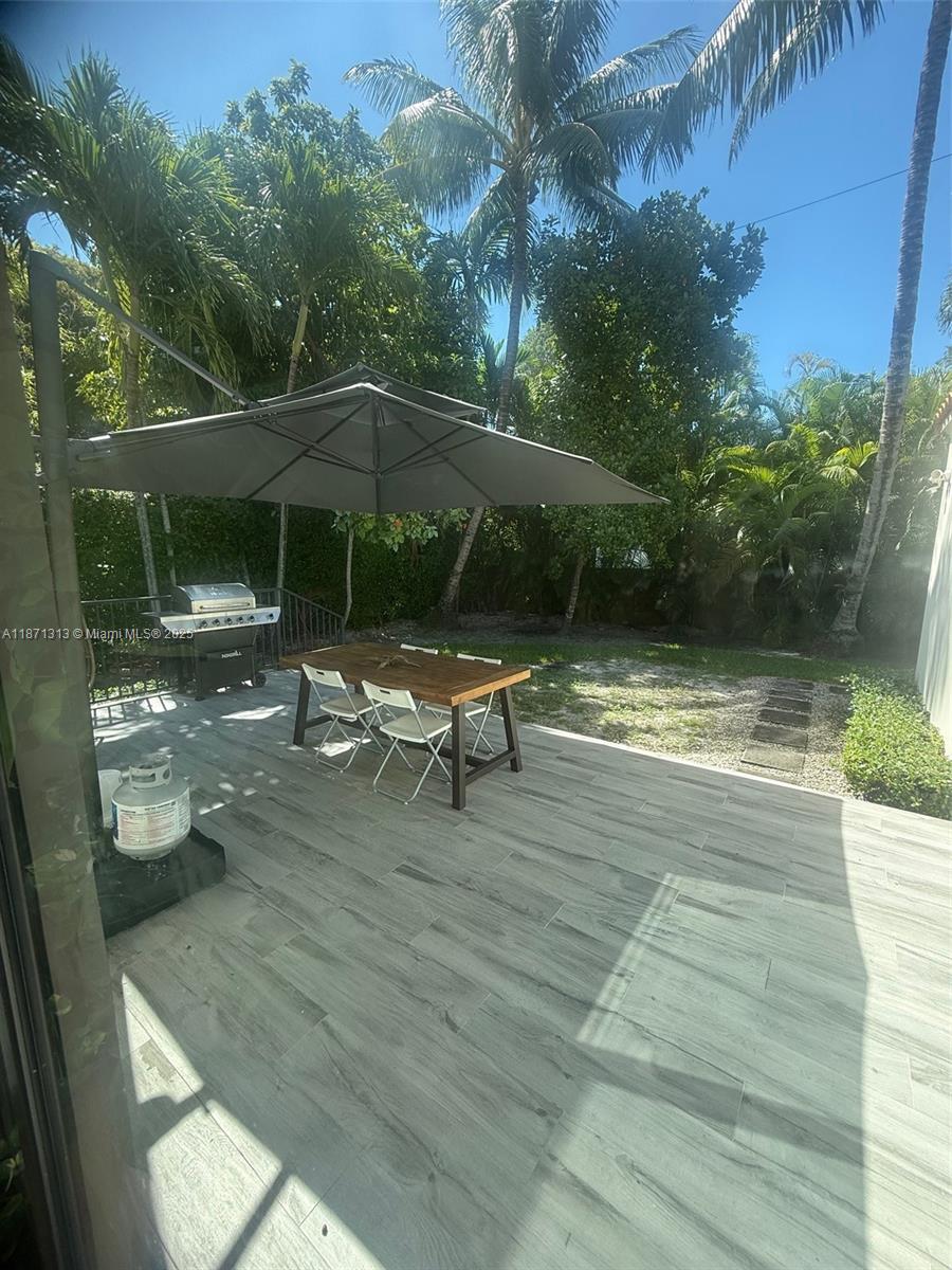 NEW BELLE MEADE - Residential