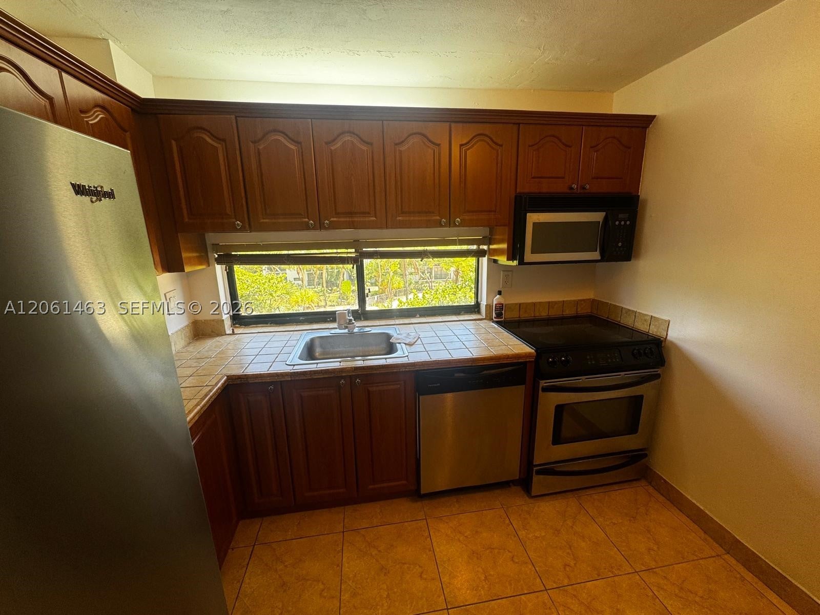 17011 N Bay Rd 412