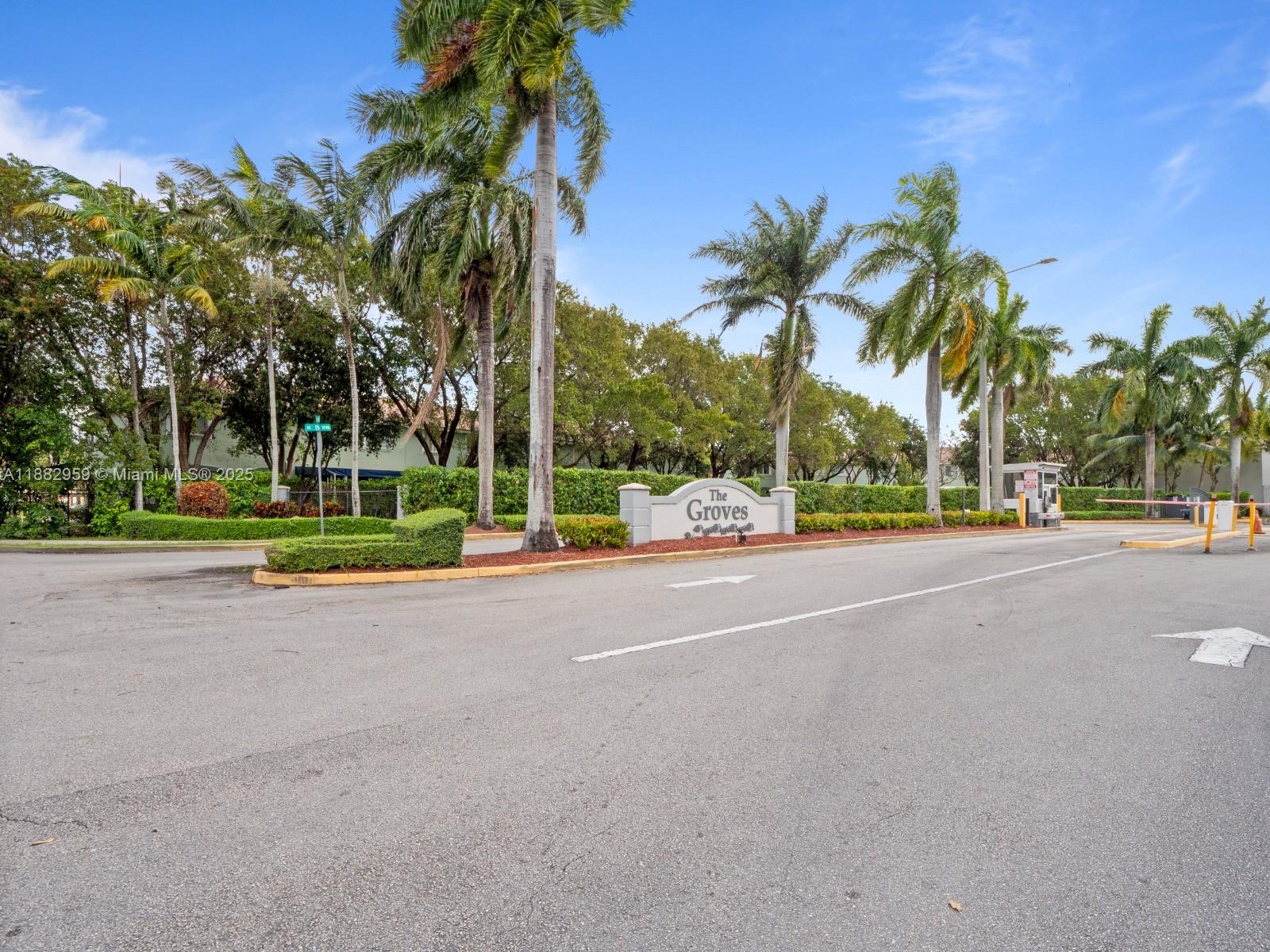 VENETIA GROVE - Residential