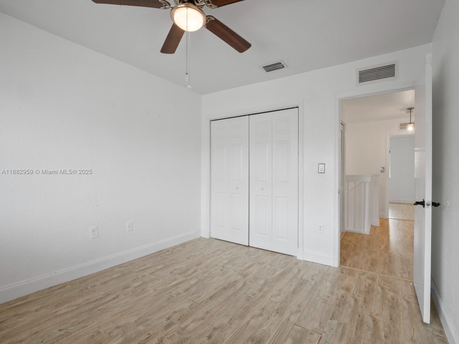 VENETIA GROVE - Residential