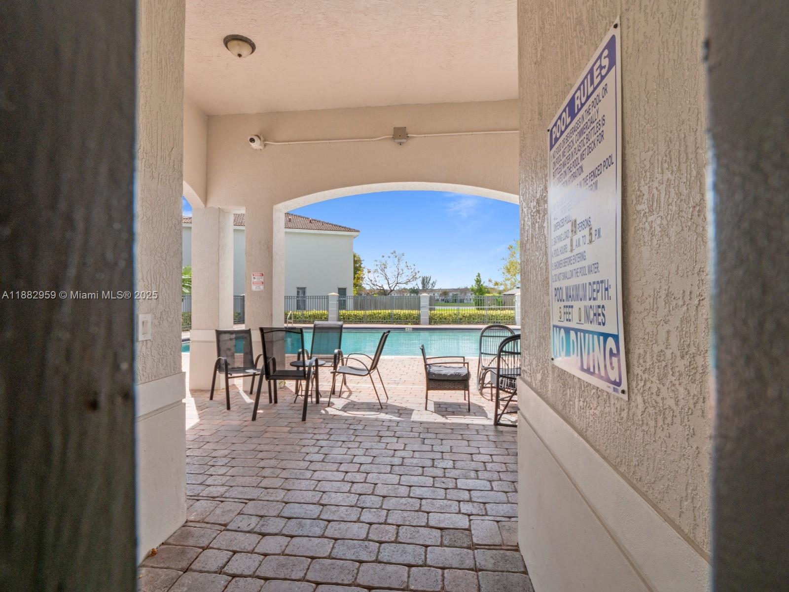 VENETIA GROVE - Residential