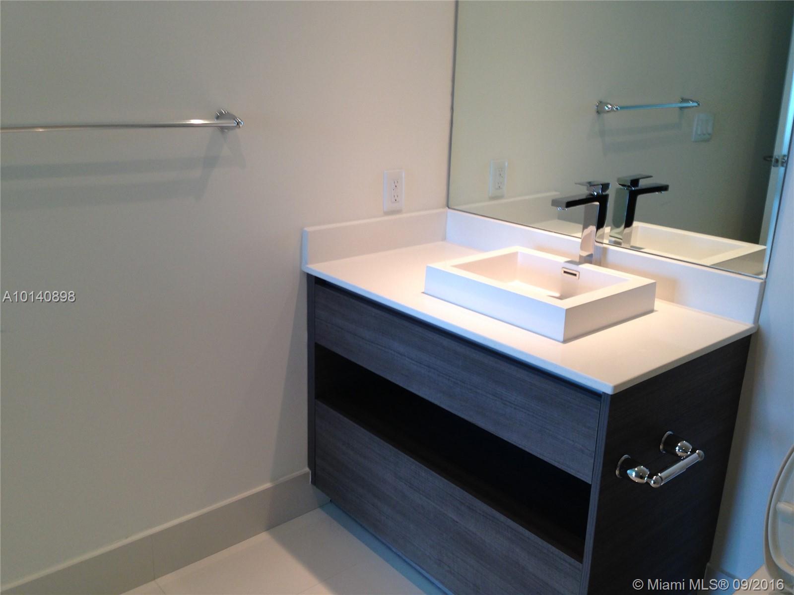 MILLECENTO - Residential Lease