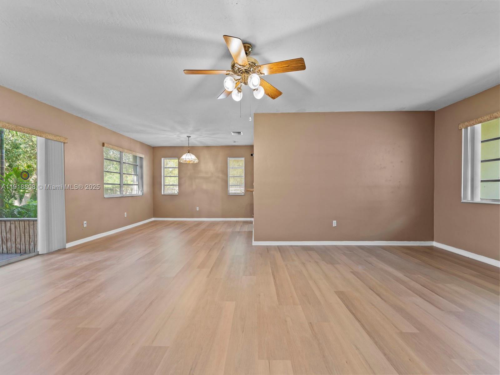 WHISPERING PINES EST SEC - Residential