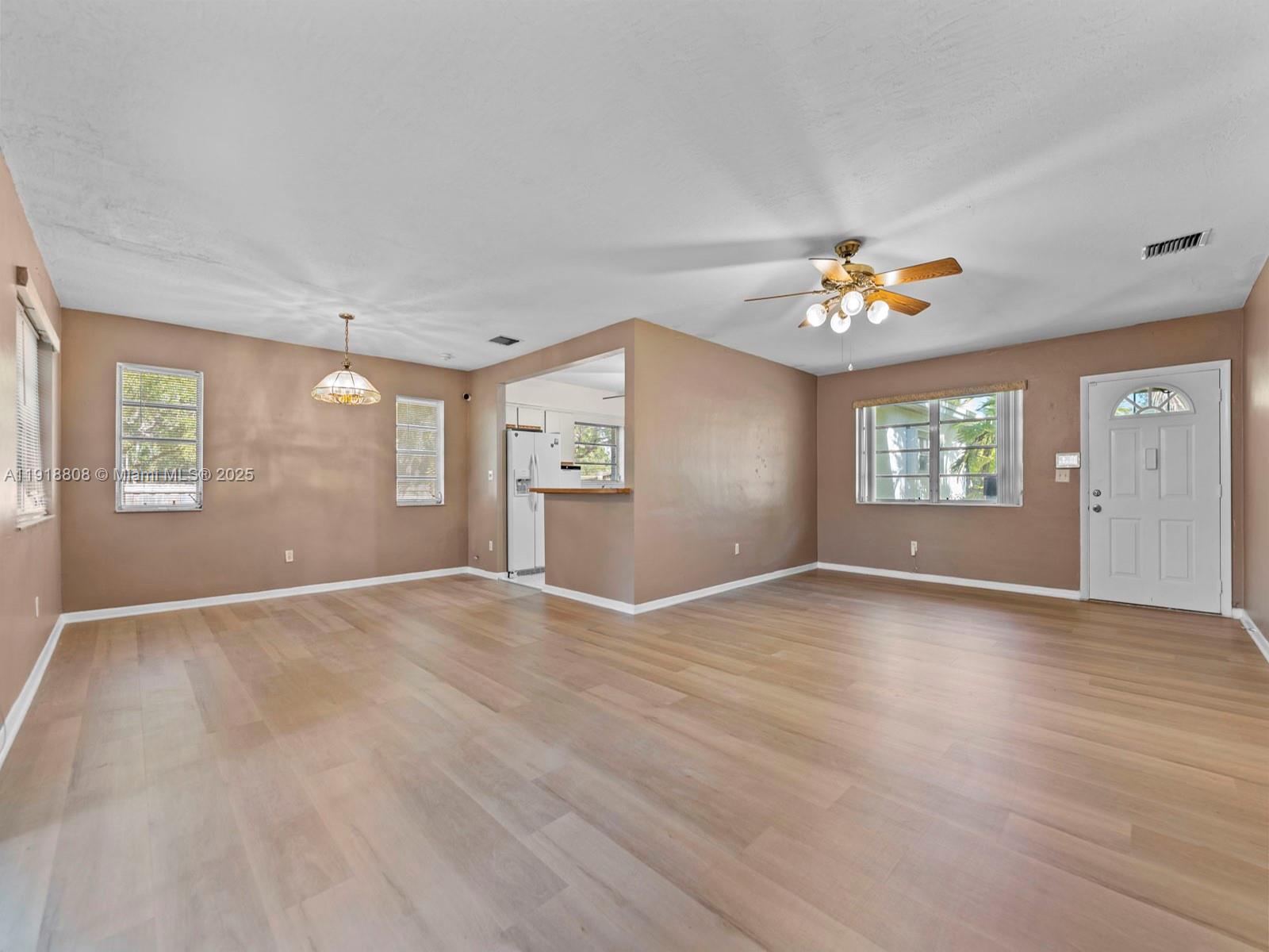 WHISPERING PINES EST SEC - Residential