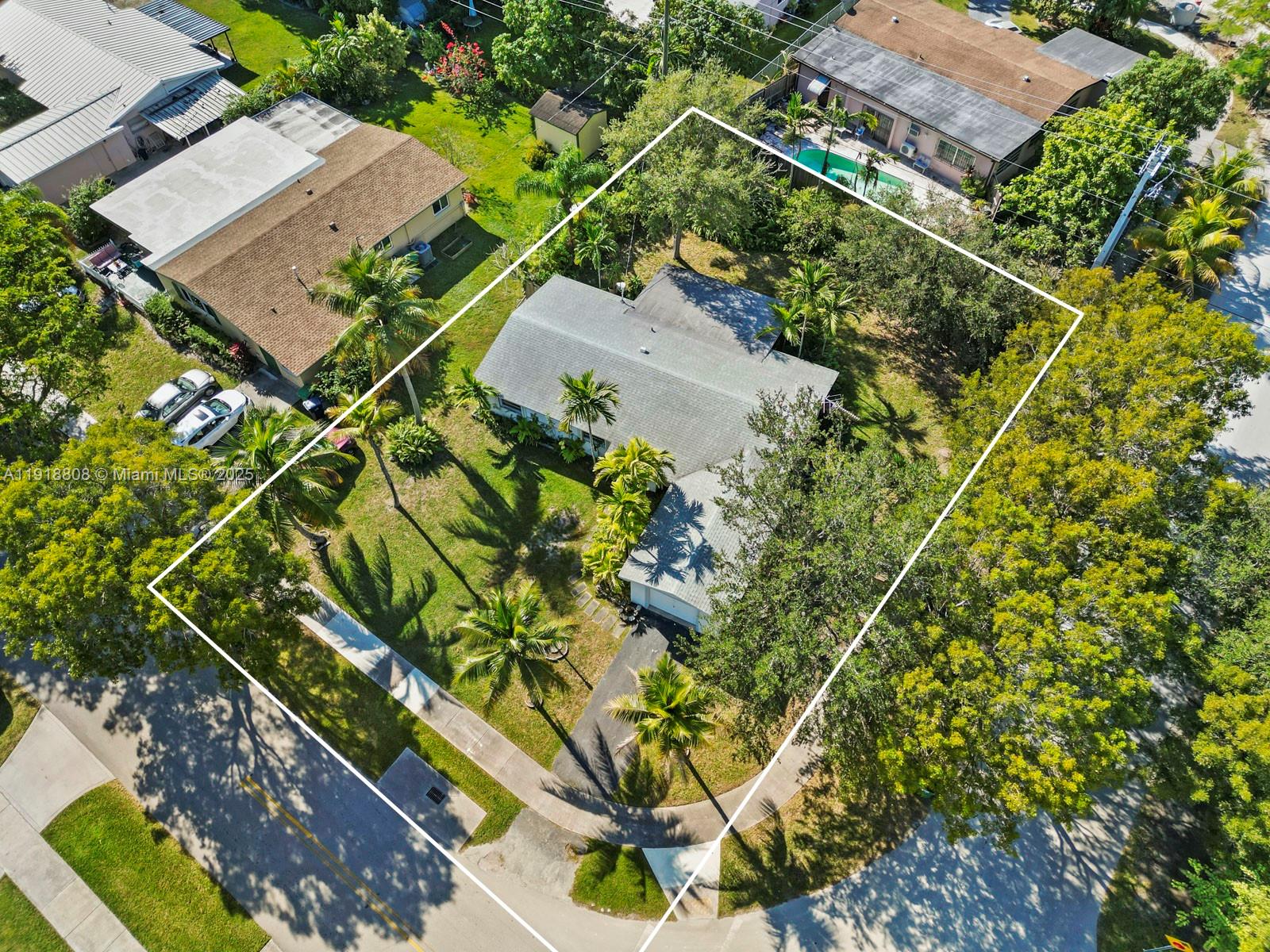 WHISPERING PINES EST SEC - Residential