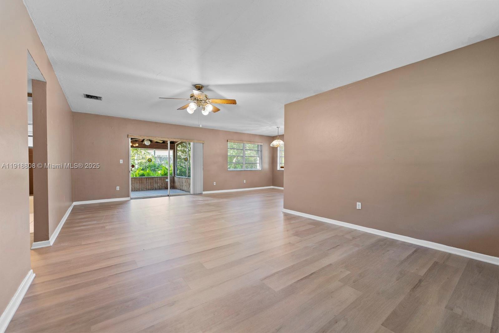 WHISPERING PINES EST SEC - Residential