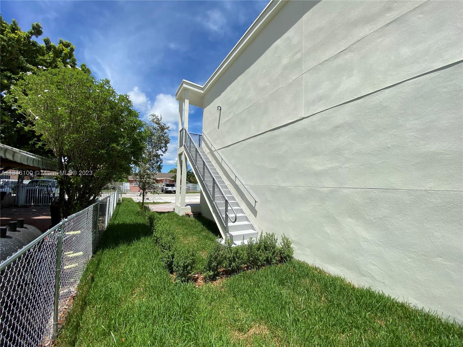 MELROSE HEIGHTS 3RD ADDN - Residential Lease