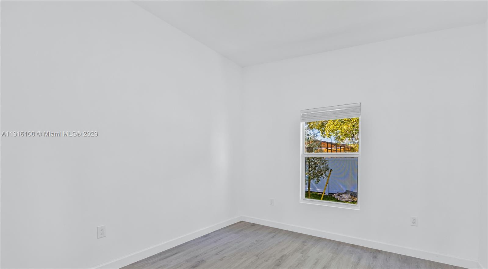 MELROSE HEIGHTS 3RD ADDN - Residential Lease
