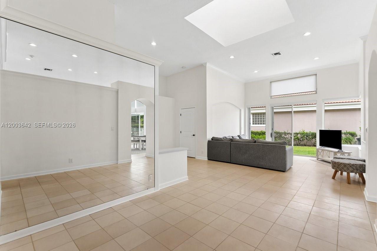 EAGLETON COVE - Residential